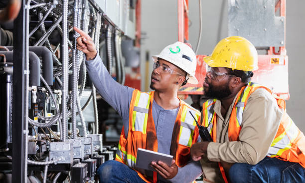 Best Electrical Contractors for Businesses  in Carey, OH